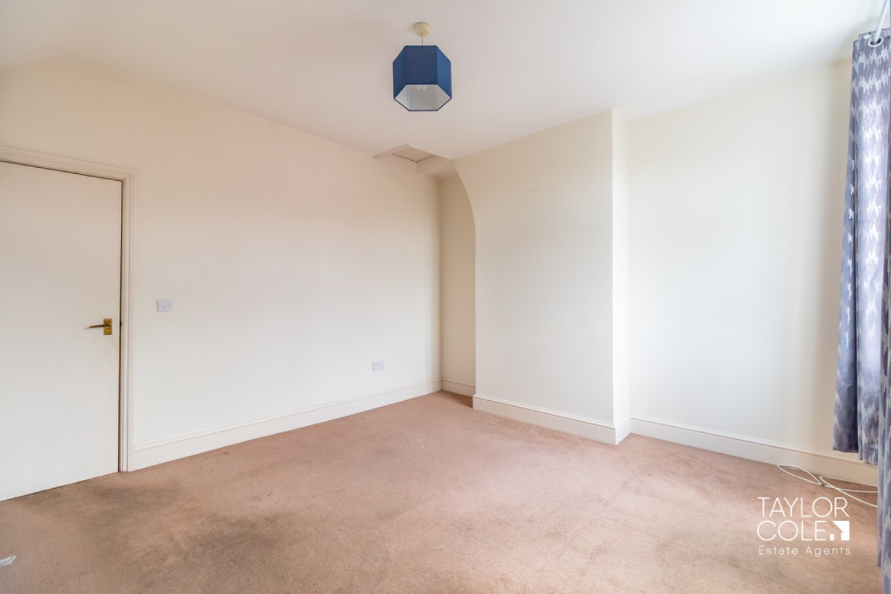 Cross Street, Tamworth