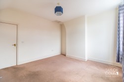 Cross Street, Tamworth