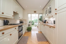 Wigford Road, Dosthill