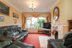 Wigford Road, Dosthill