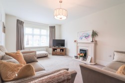 Florence Drive, Amington