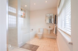 Florence Drive, Amington