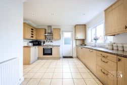 Woodhurst Close, Amington