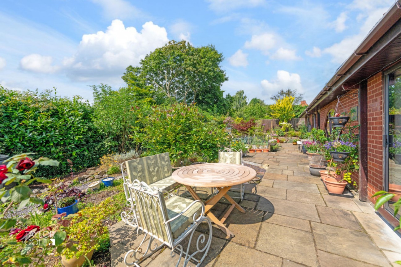 Chandlers Drive, Amington