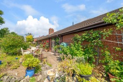 Chandlers Drive, Amington