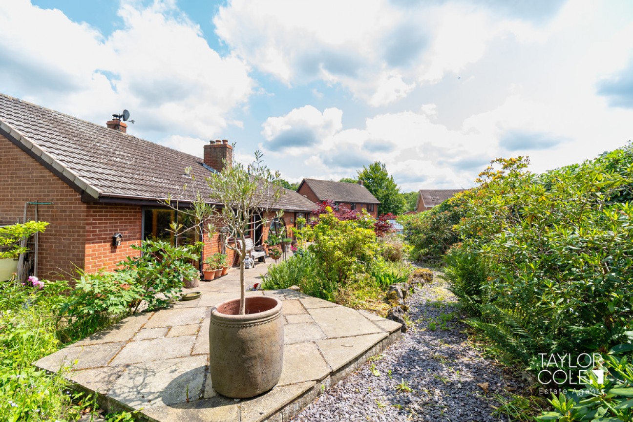Chandlers Drive, Amington