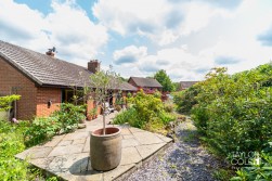 Chandlers Drive, Amington