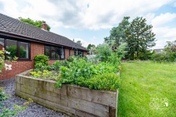 Chandlers Drive, Amington