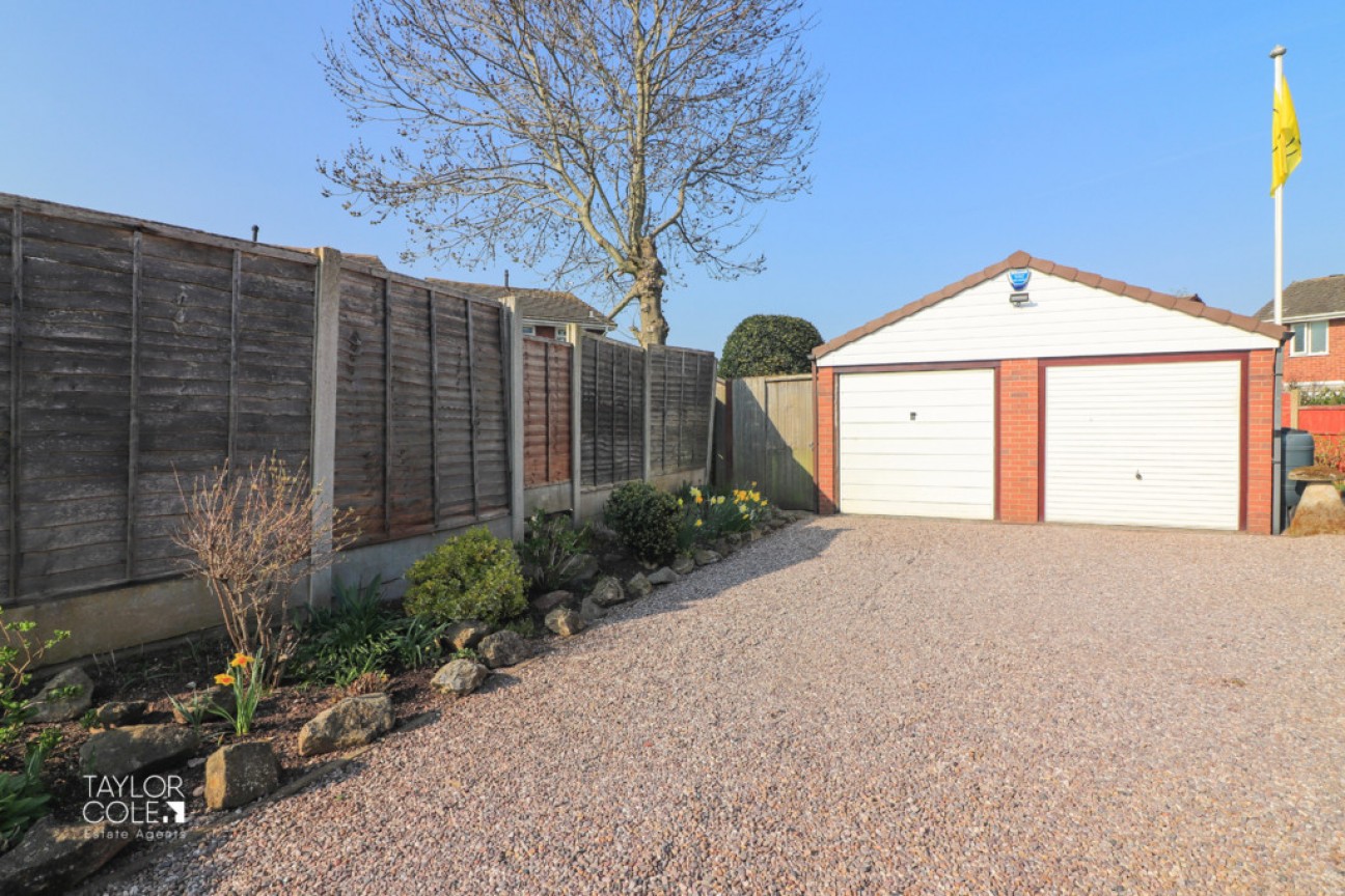 Sycamore Road, Kingsbury