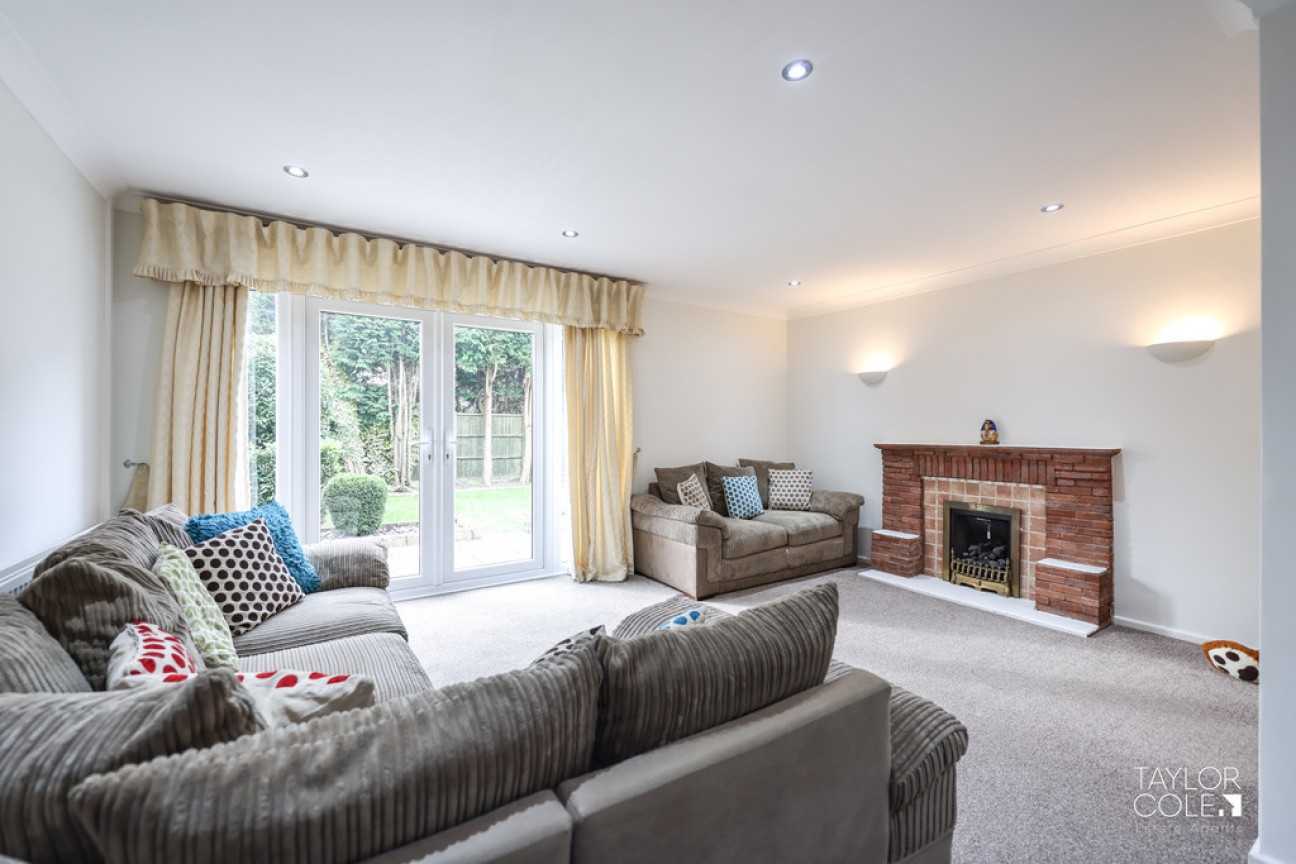 Mercia Close, Coton Green