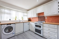 Mercia Close, Coton Green