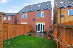 Grinham Avenue, Polesworth