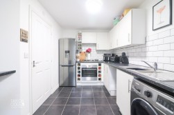 Grinham Avenue, Polesworth