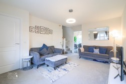 Essington Close, Amington
