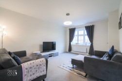 Essington Close, Amington