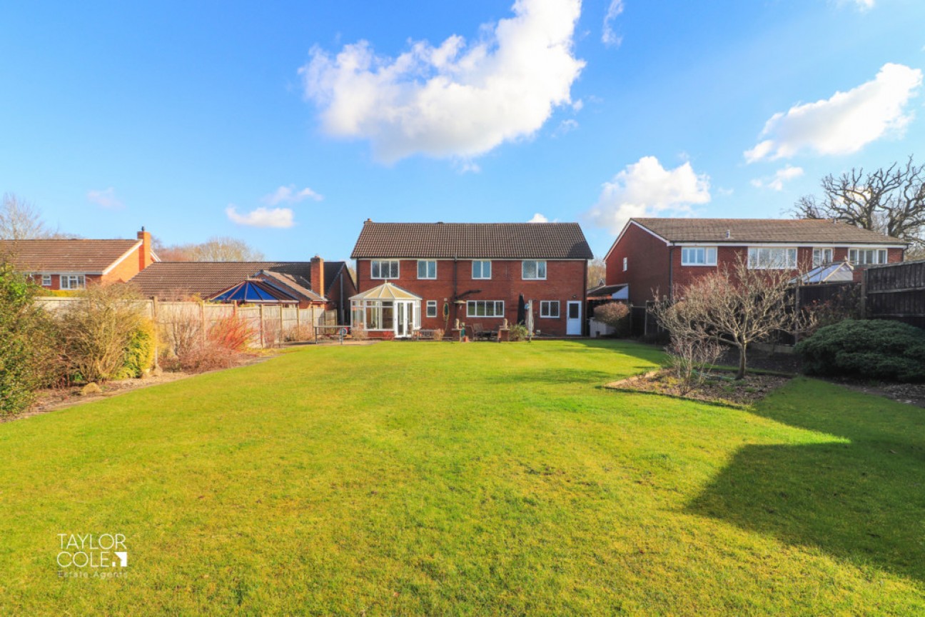 Chandlers Drive, Amington