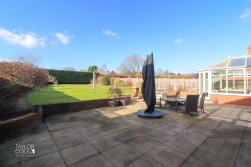 Chandlers Drive, Amington