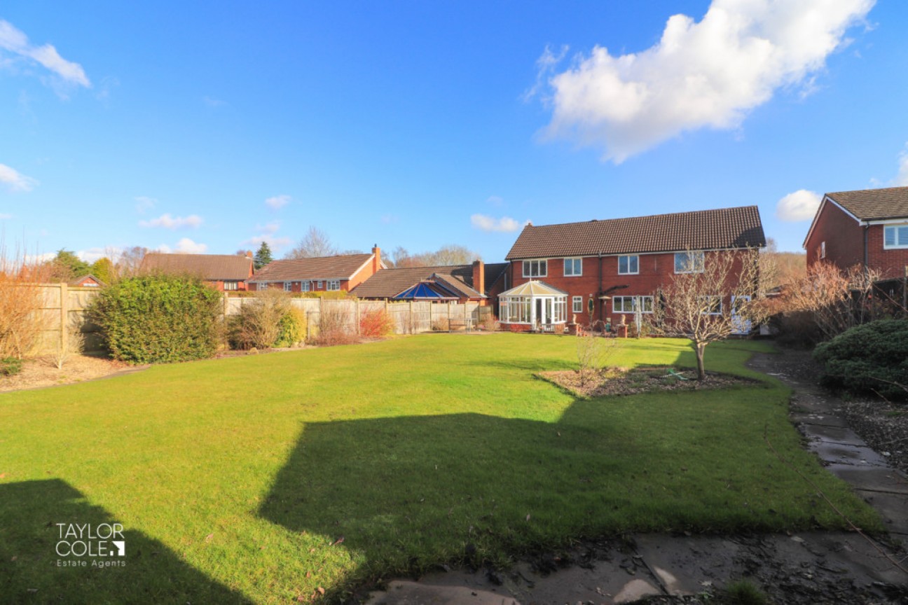 Chandlers Drive, Amington