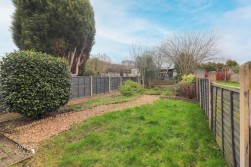 Tamworth Road, Dosthill