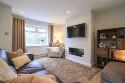 Tamworth Road, Dosthill