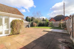 Tamworth Road, Amington