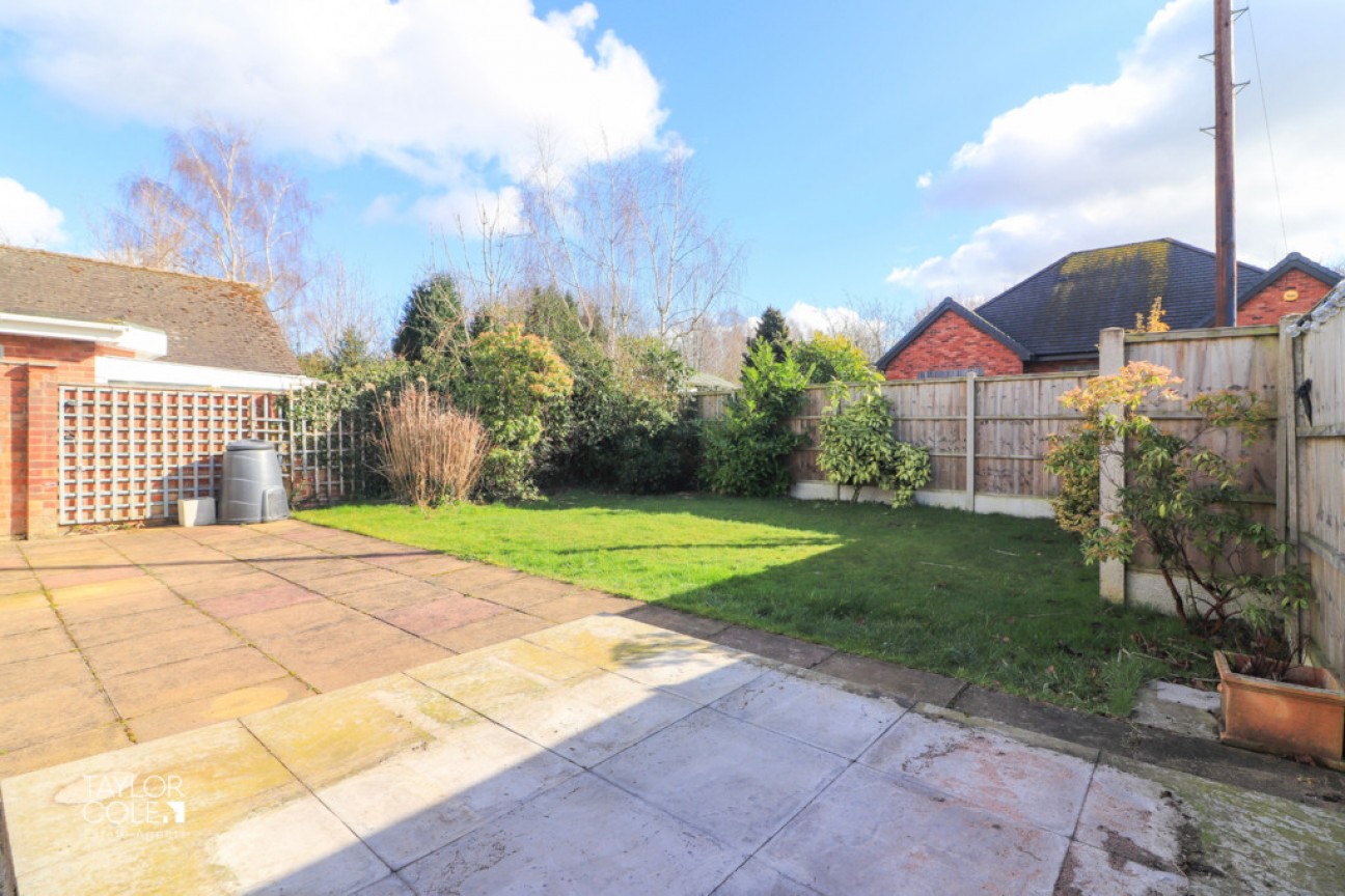 Tamworth Road, Amington
