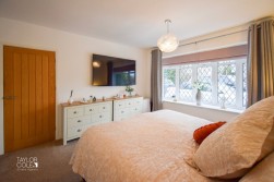 Tamworth Road, Amington