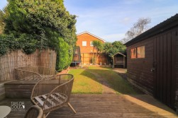 Loughshaw, Wilnecote