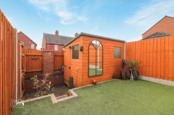Croft Avenue, Tamworth