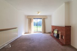 Morpeth, Dosthill