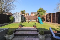 Goldsborough, Wilnecote