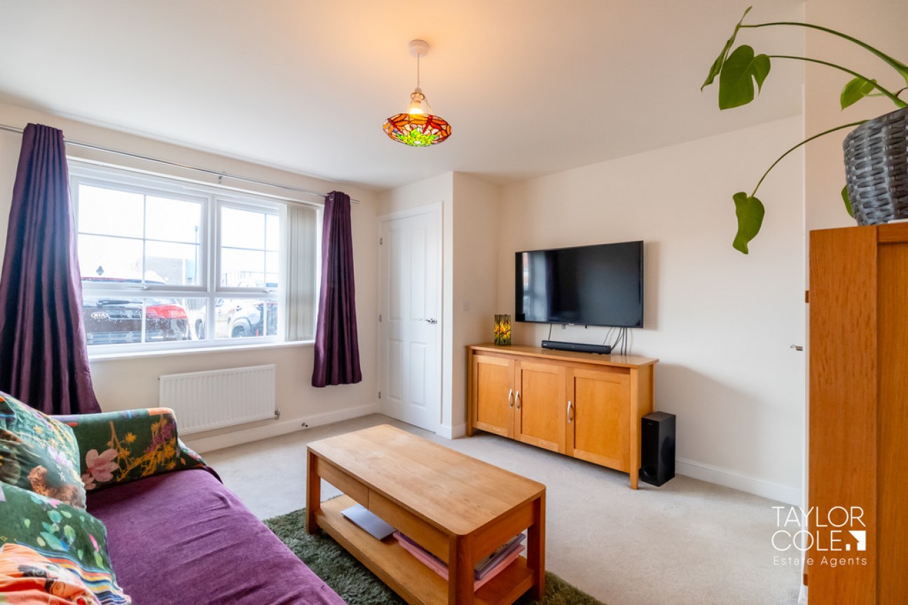 Austen Drive, Tamworth