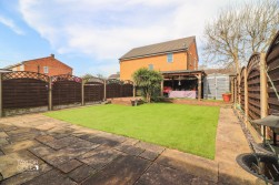 Danelagh Close, Coton Green