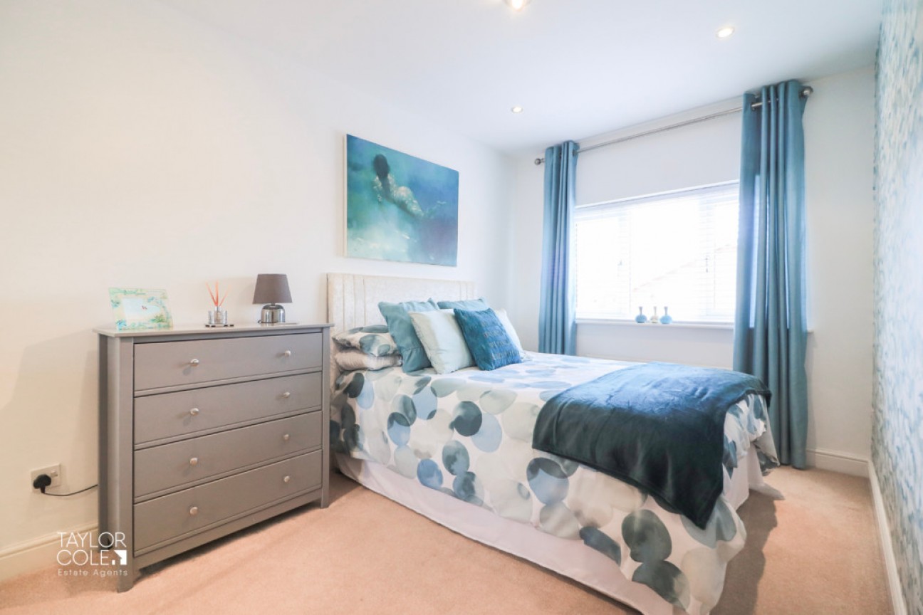 Emberton Way, Amington