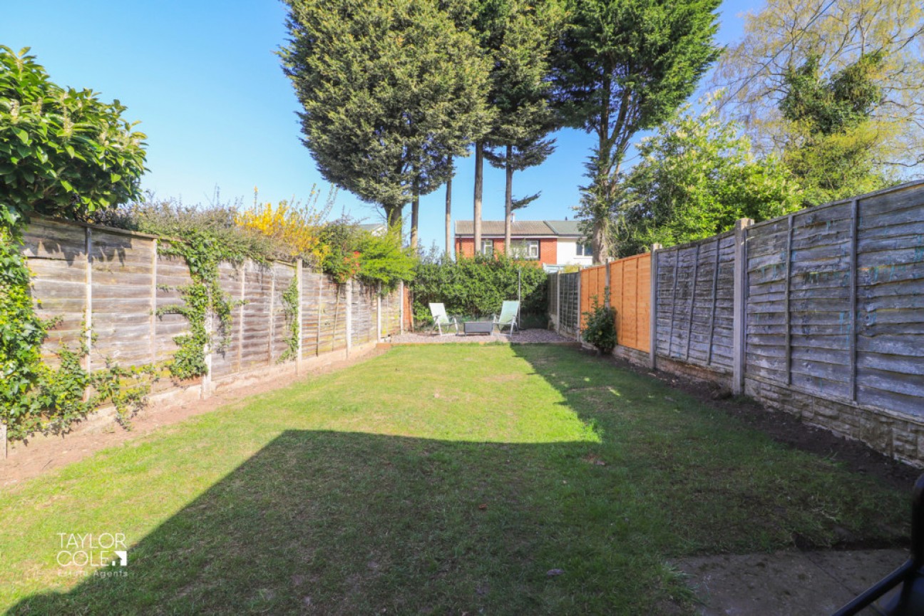 Gibbons Road, Four Oaks