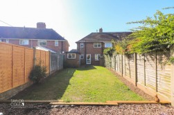 Gibbons Road, Four Oaks
