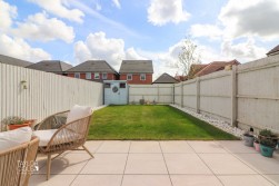 Regency Close, Dunstall Park