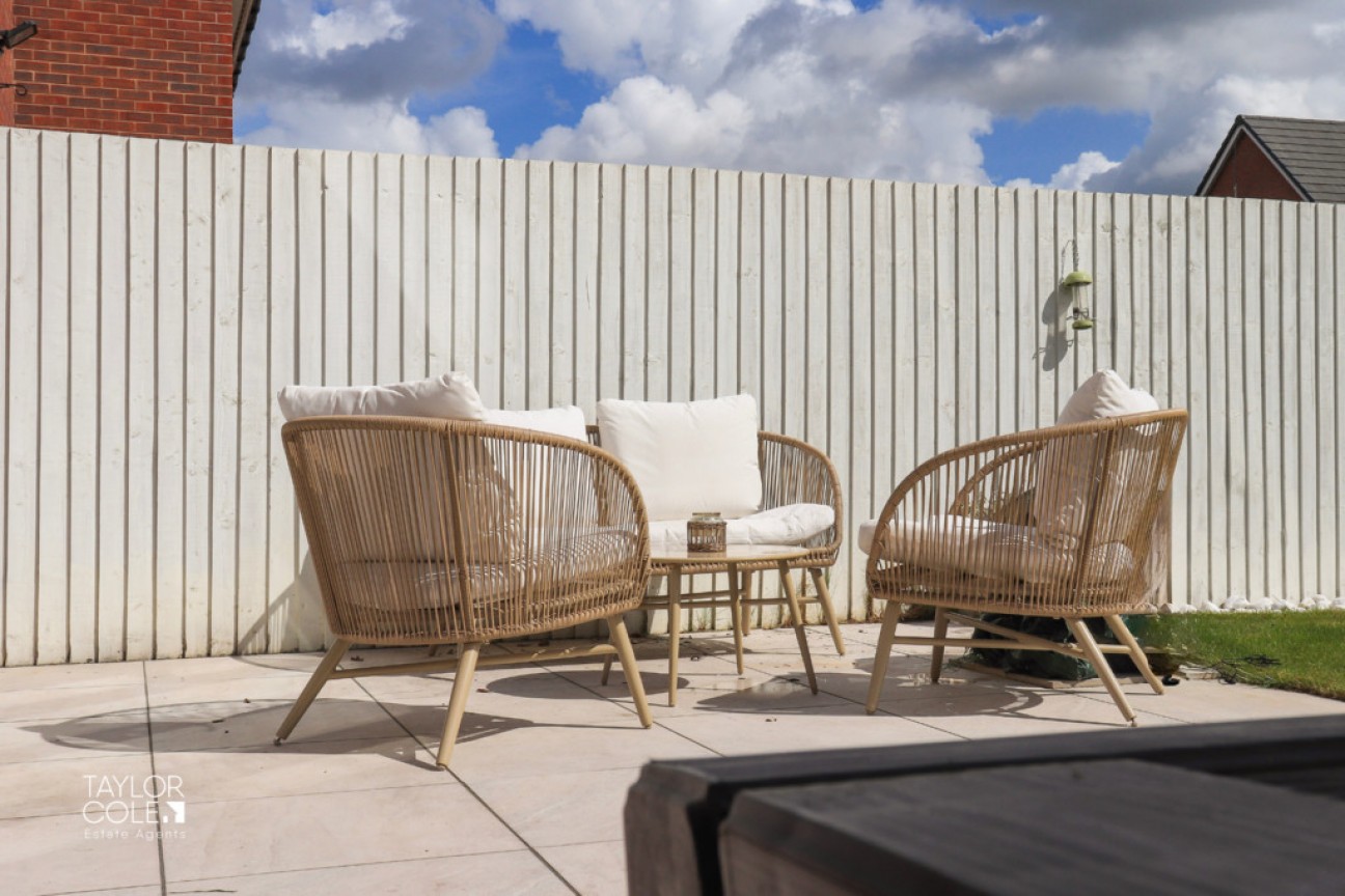 Regency Close, Dunstall Park