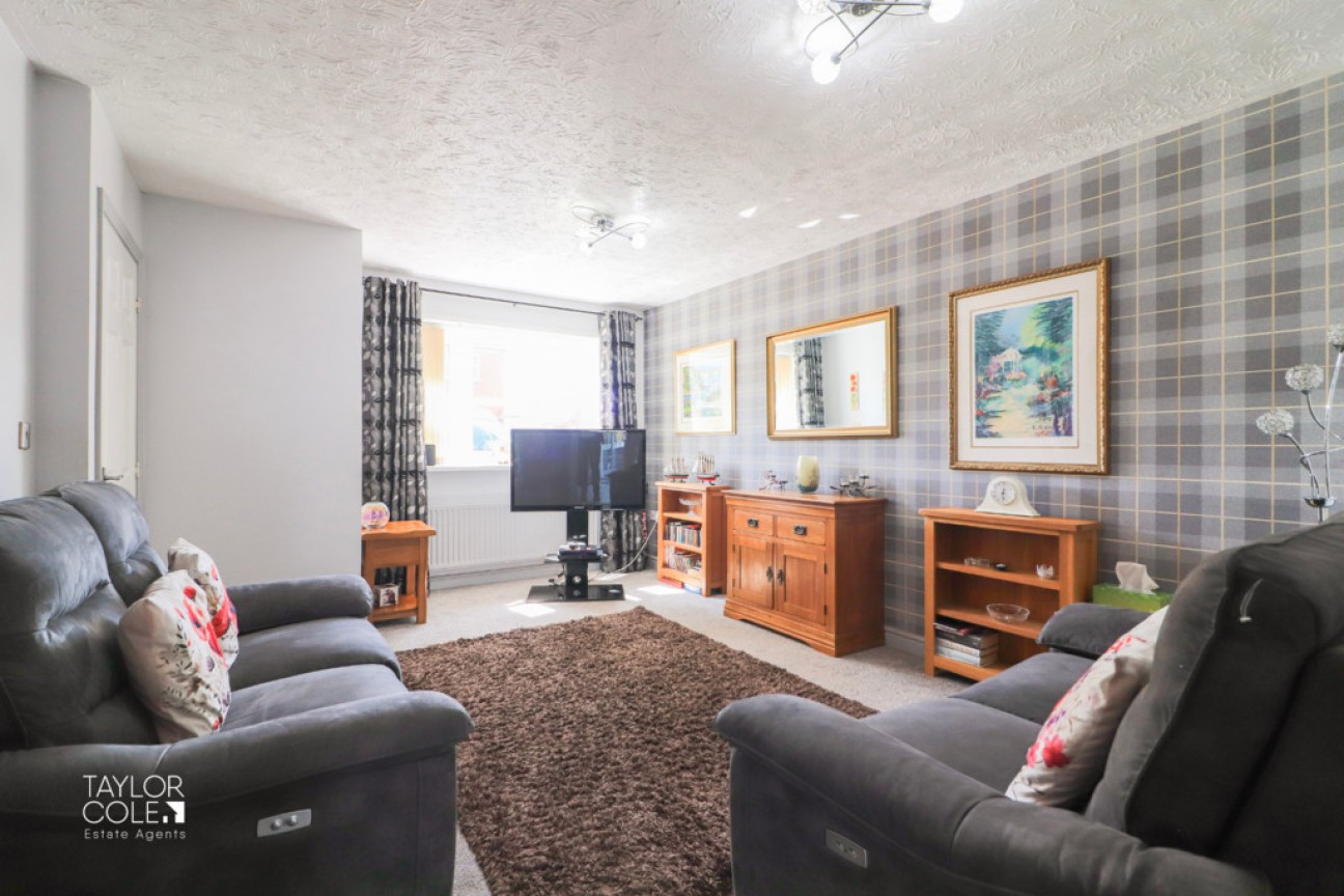 Peel Drive, Wilnecote