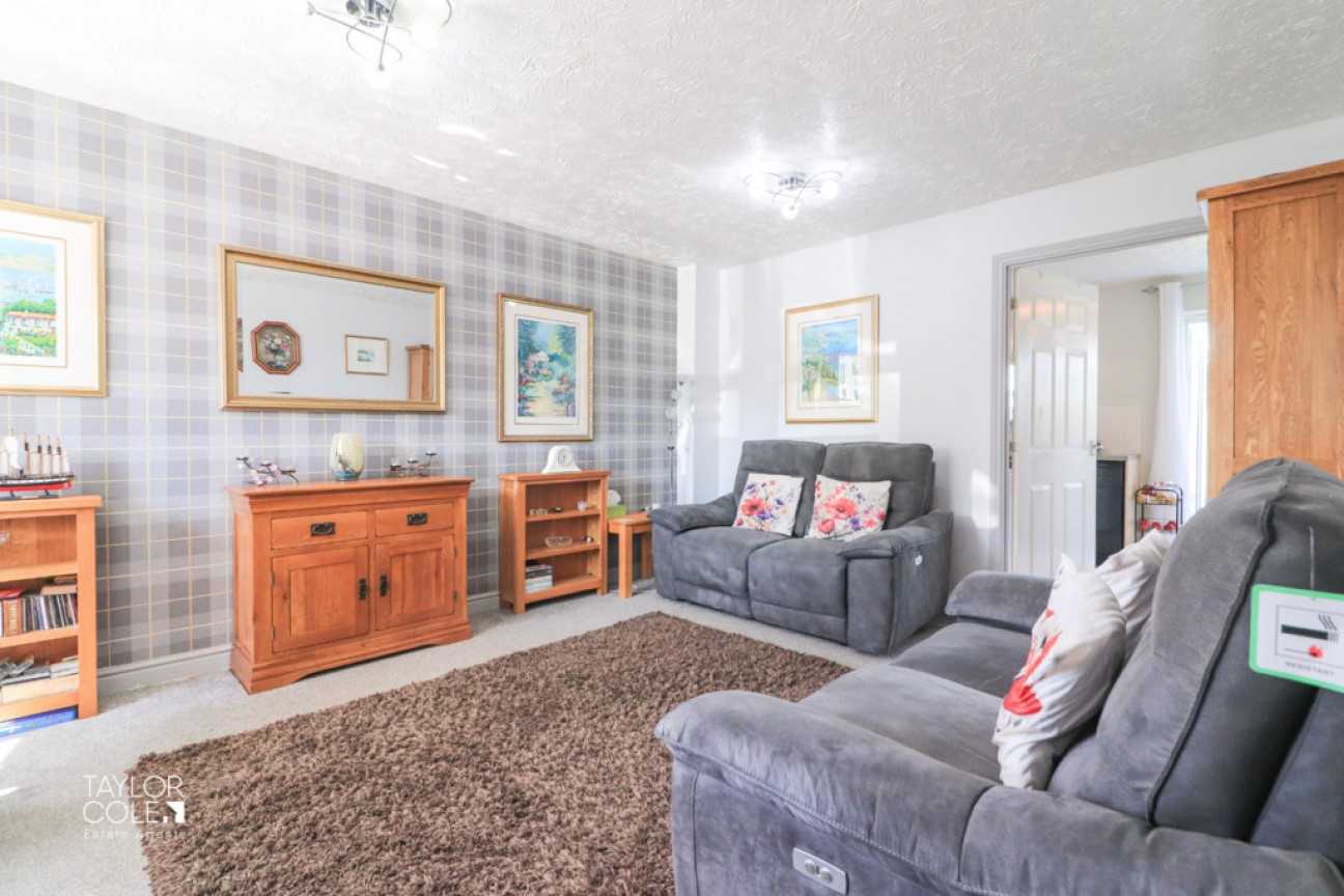 Peel Drive, Wilnecote