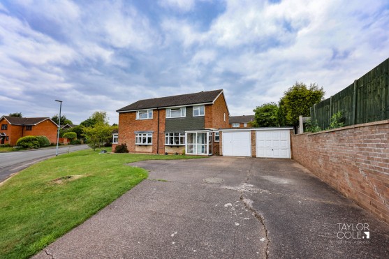 Perrycrofts, Tamworth