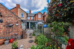 Cherry Street, Tamworth