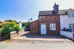 Old Tamworth Road, Amington