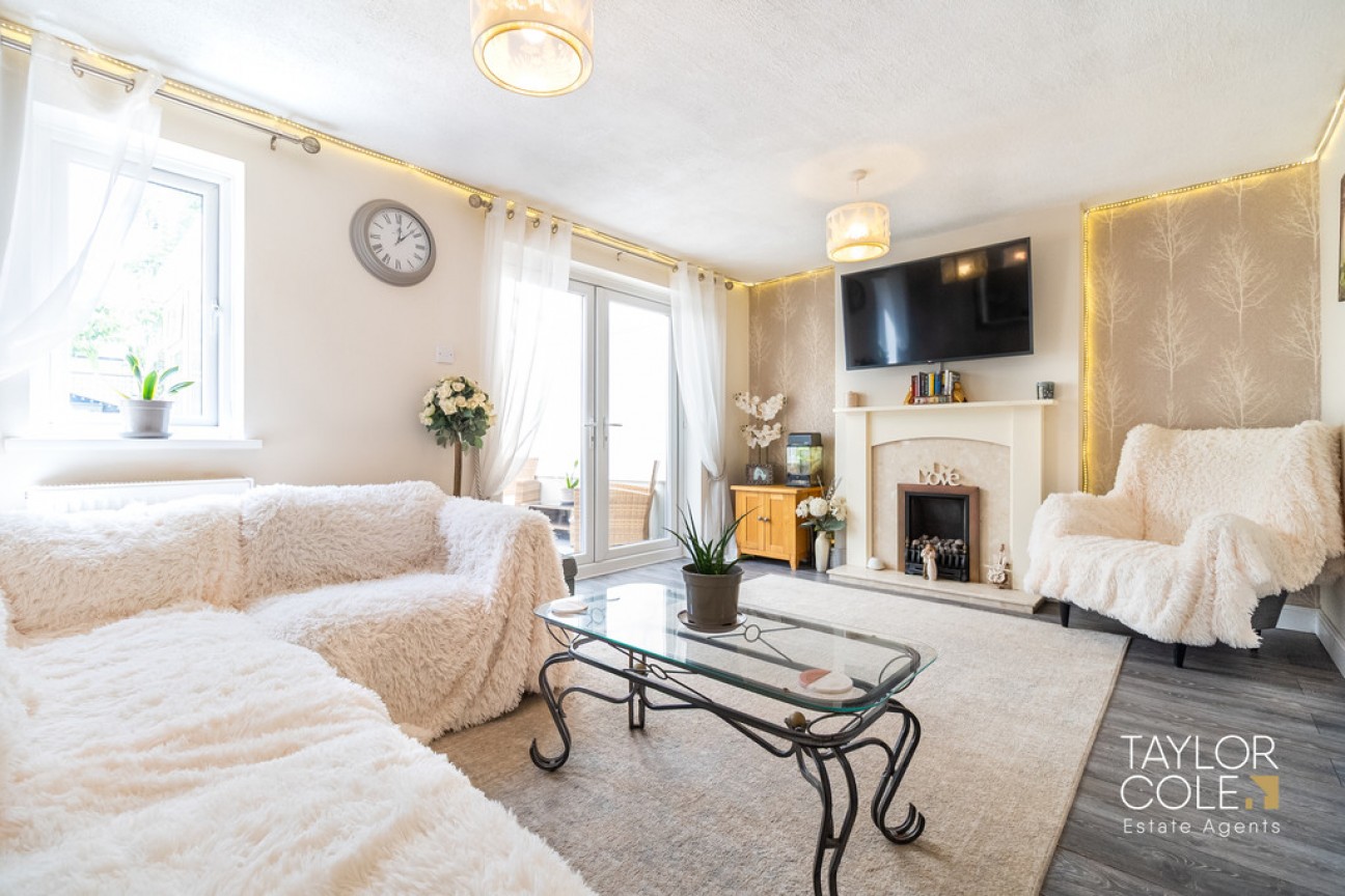 Summerfield Road, Tamworth