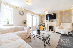 Summerfield Road, Tamworth