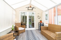 Summerfield Road, Tamworth