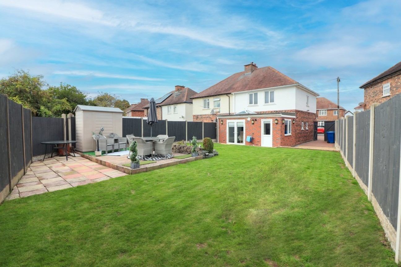 Steere Avenue, Tamworth