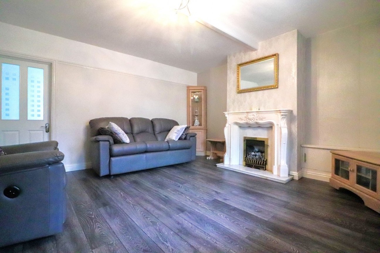 Steere Avenue, Tamworth