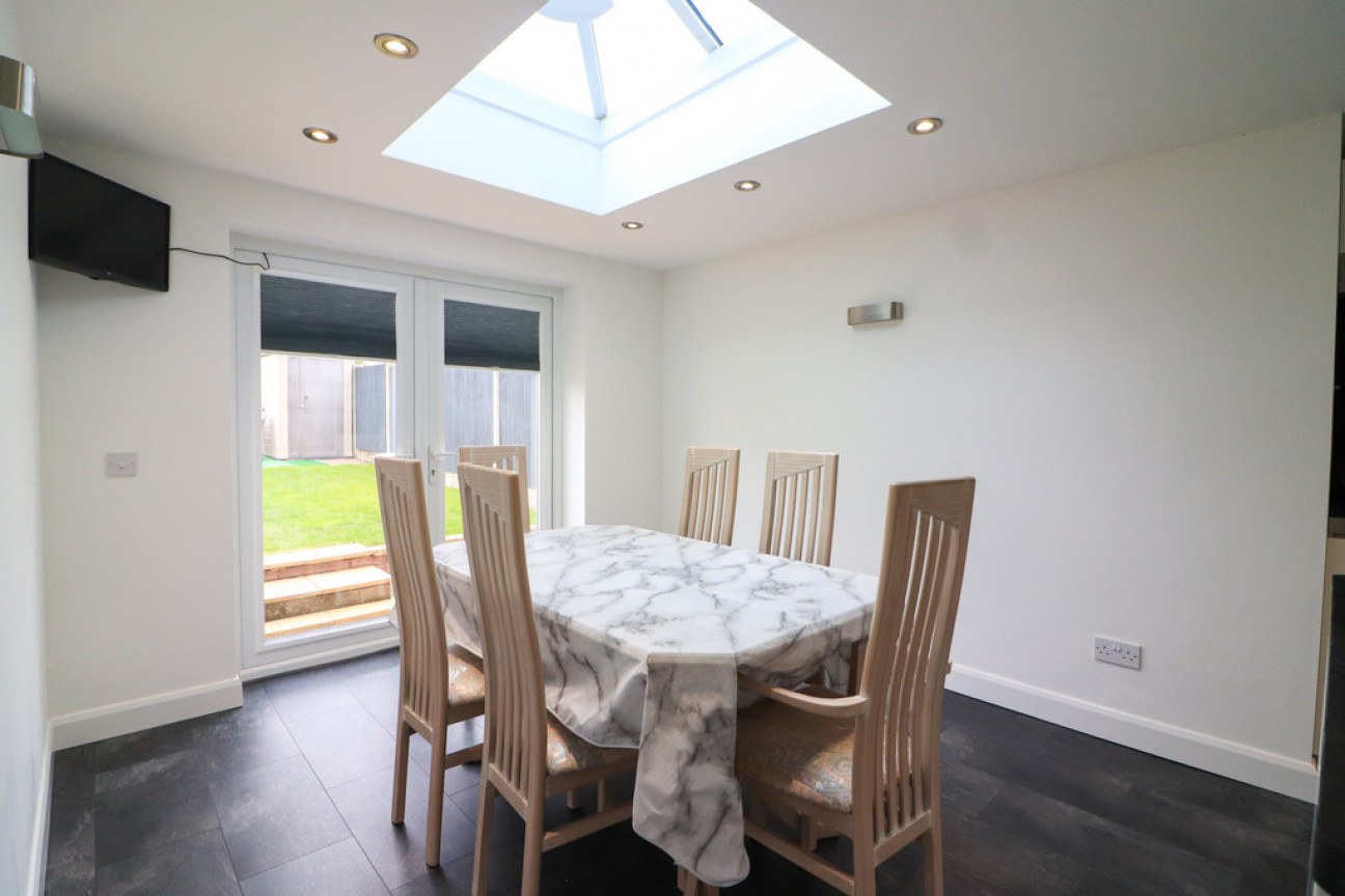 Steere Avenue, Tamworth