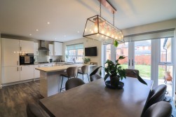 Austen Drive, Tamworth